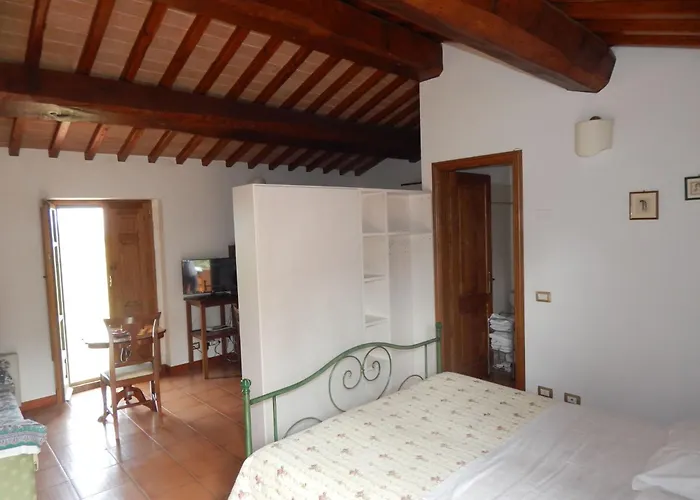 Apartment Im Ersten Stock Eines Landhauses By Interhome