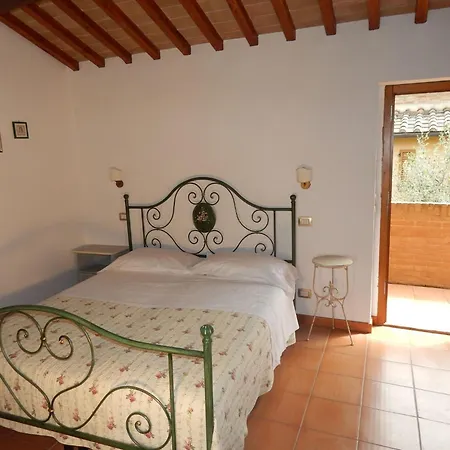 Im Ersten Stock Eines Landhauses By Interhome Apartamento *