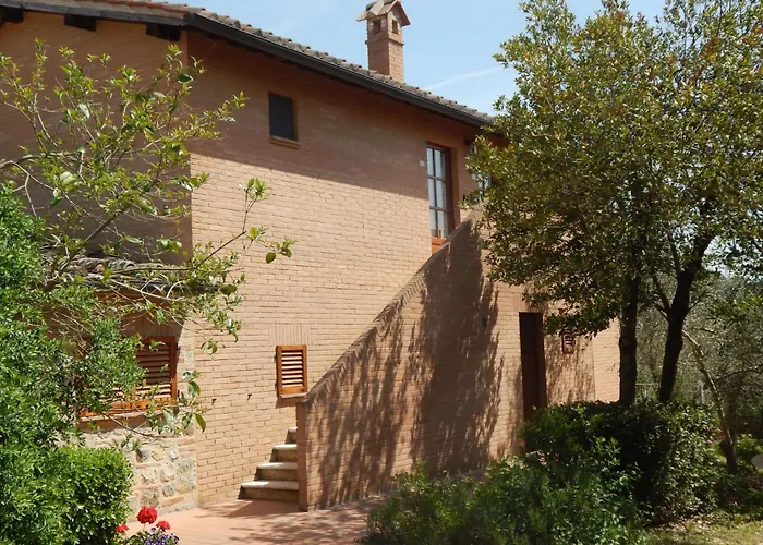 Im Ersten Stock Eines Landhauses By Interhome شقة سيينا