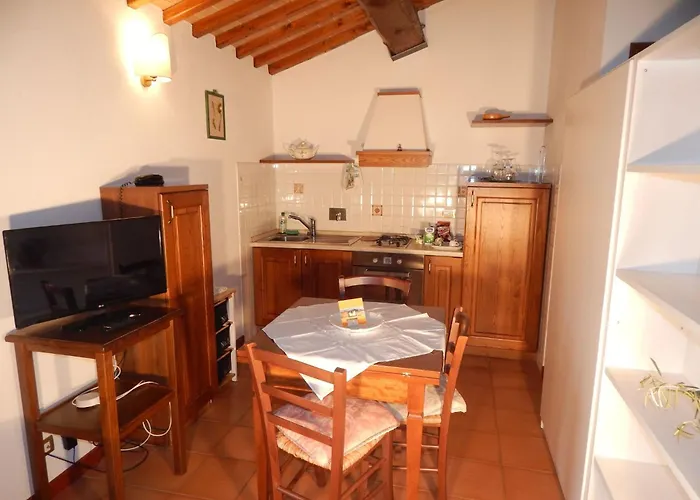 شقة Im Ersten Stock Eines Landhauses By Interhome سيينا